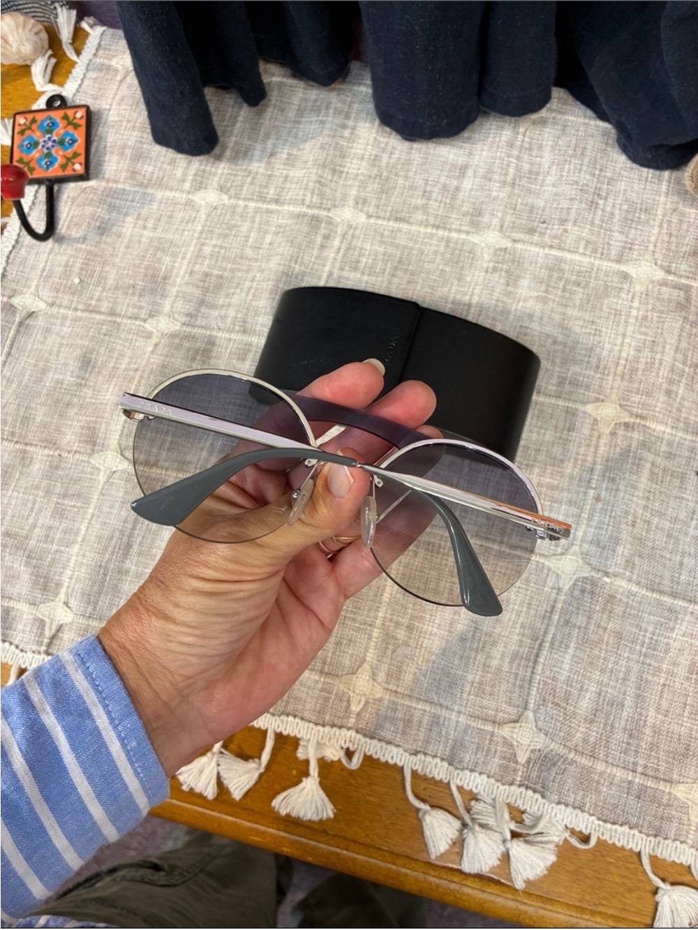 PRADA Sunglasses 🕶️ - Picture 3 of 9